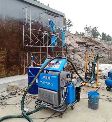 聚脲设备用于建筑的屋面防水达到“一劳永逸”(图1) 聚脲设备用于建筑的屋面防水达到“一劳永逸”(图1)