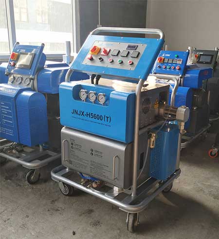 聚脲喷涂料(图2) H5600型聚脲喷涂料施工设备